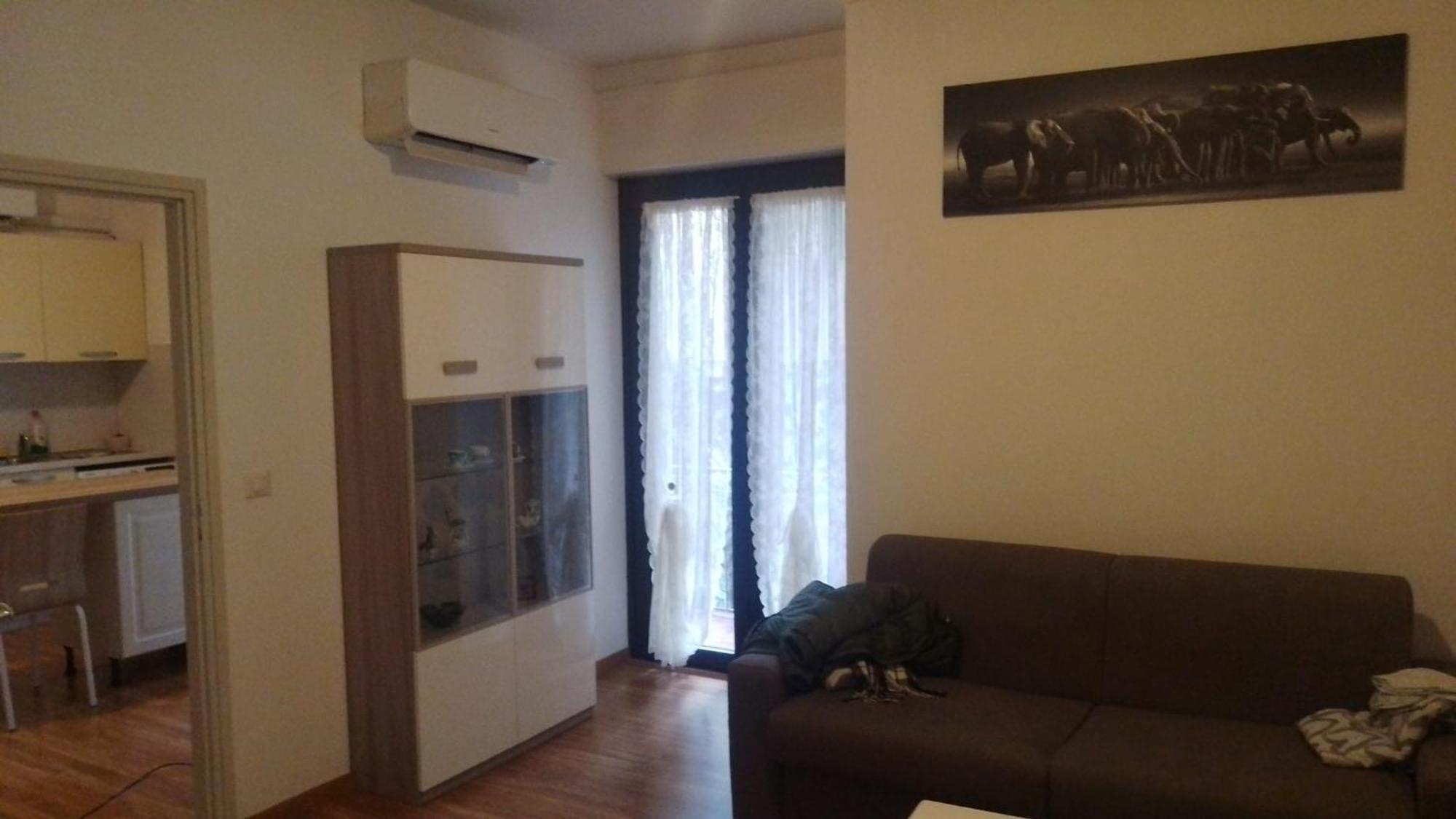 Anna'S Home ** Campione d'Italia Bagian luar foto